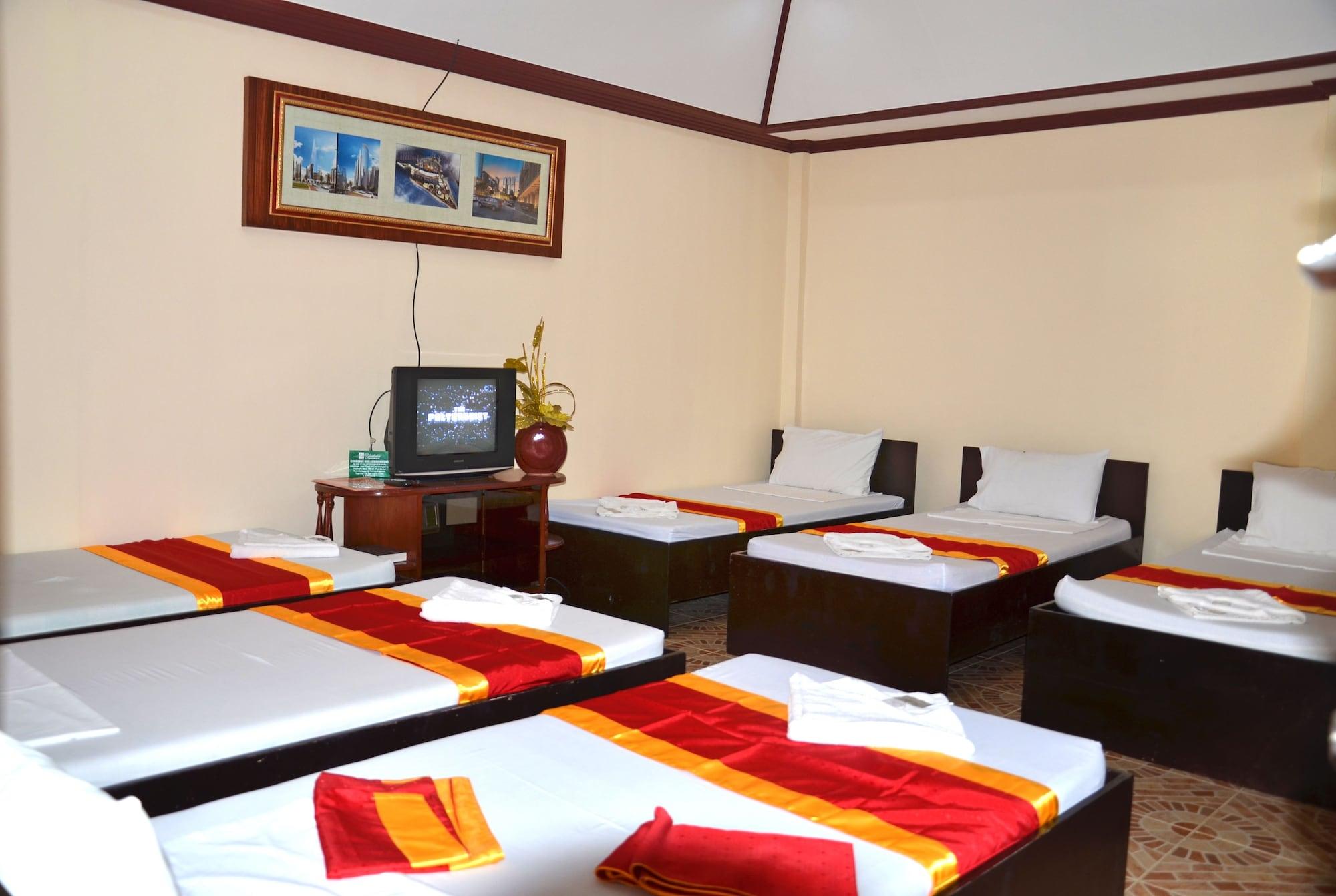 Ysabelle Mansion Bed & Breakfast Puerto Princesa Bagian luar foto