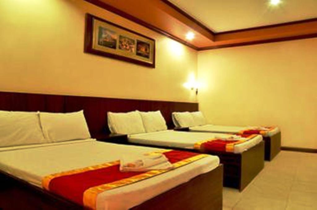 Ysabelle Mansion Bed & Breakfast Puerto Princesa Bagian luar foto